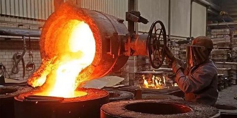 告别危险与低效 铸造车间铁水移载机解决方案深度解析